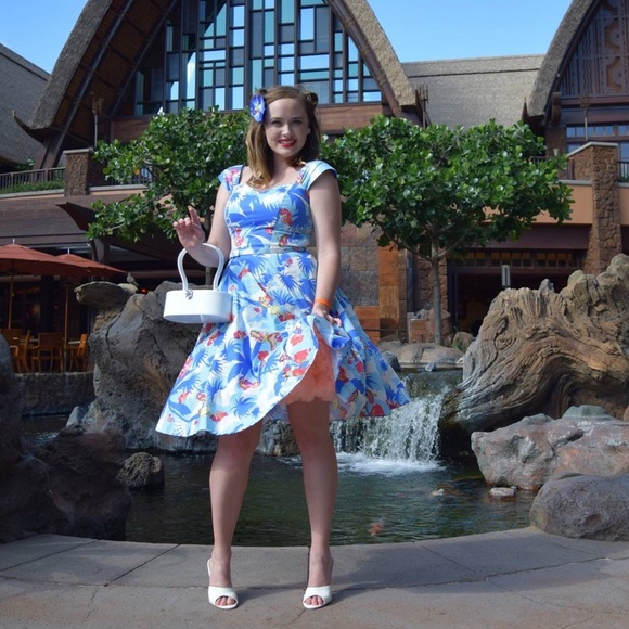 Dresses & Skirts - Pinup Girl Swing Skirt Hawaiian Print Dress